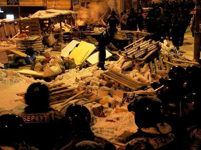 Хронологія подій 9 грудня: Урядовий квартал ретельно зачистили від людей Хронологія подій 9 грудня: Урядовий квартал ретельно зачистили від людей