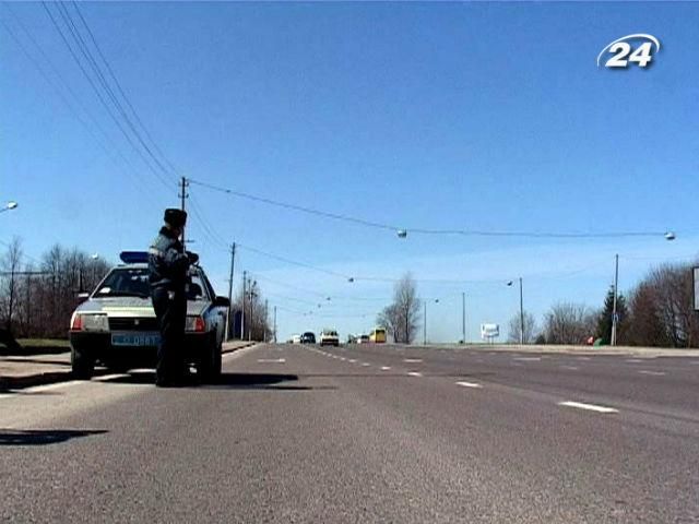 Янукович дозволив збільшити штрафи за водіння у нетверезому стані Янукович дозволив збільшити штрафи за водіння у нетверезому стані