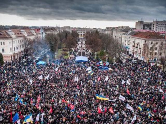 Тернополь отказался от выполнения приказов Президента и Правительства