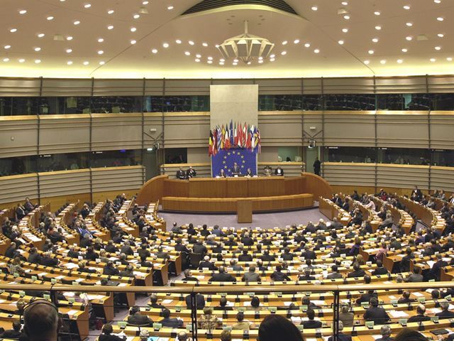 Европарламент подготовил проект резолюции по Украине Европарламент подготовил проект резолюции по Украине