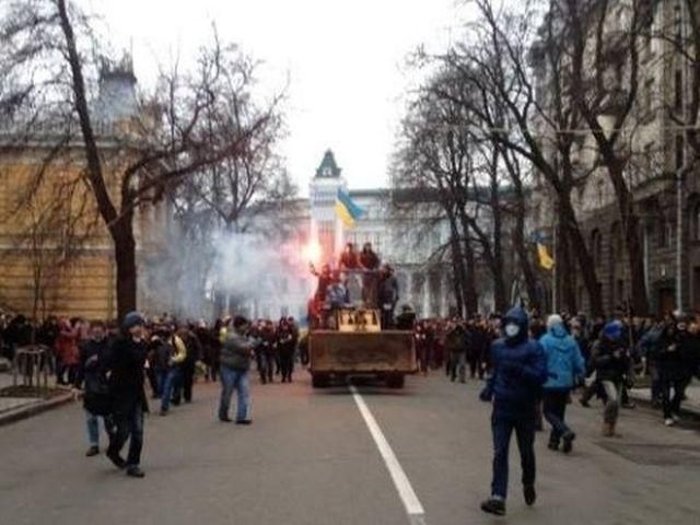 На выходных в Киеве готовится масштабное побоище, - журналист