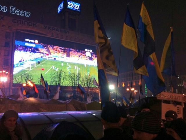 Ровно три недели стоит Евромайдан: обзор еще одного дня на Майдане