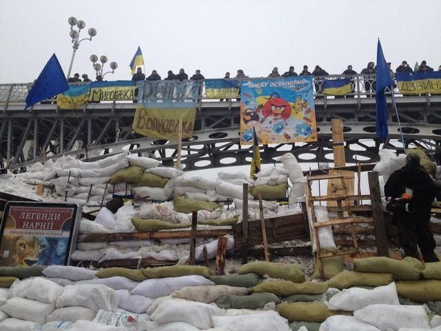 Євромайдан пережив 22-гу ніч з невеликим ексцесом (Відео)
