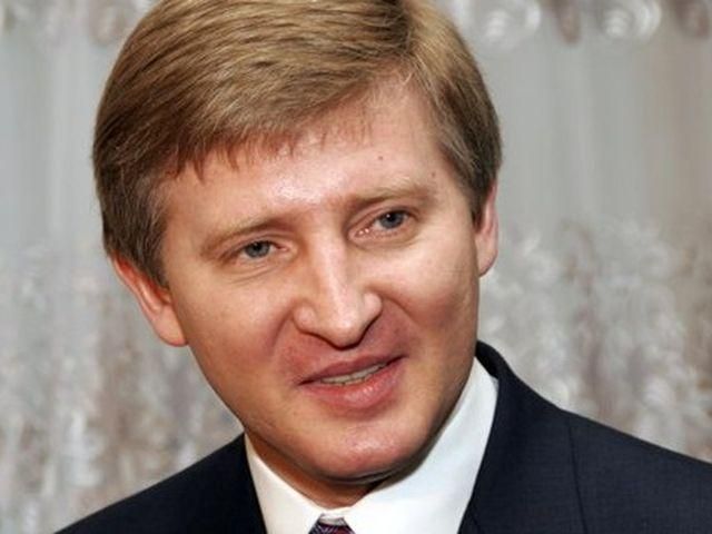 Мирні люди вийшли на мирні акції, — Ахметов про Майдан Мирні люди вийшли на мирні акції, — Ахметов про Майдан