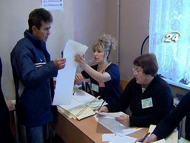 На проблемных округах подкупают избирателей, - "Опора" На проблемных округах подкупают избирателей, - "Опора"