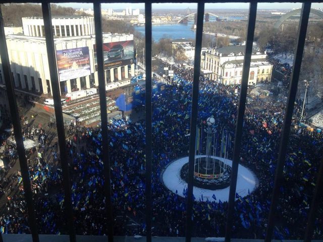 Єфремов каже, що на мітинг ПР "люди прийшли, бо хочуть, щоб їх почули" Єфремов каже, що на мітинг ПР "люди прийшли, бо хочуть, щоб їх почули"