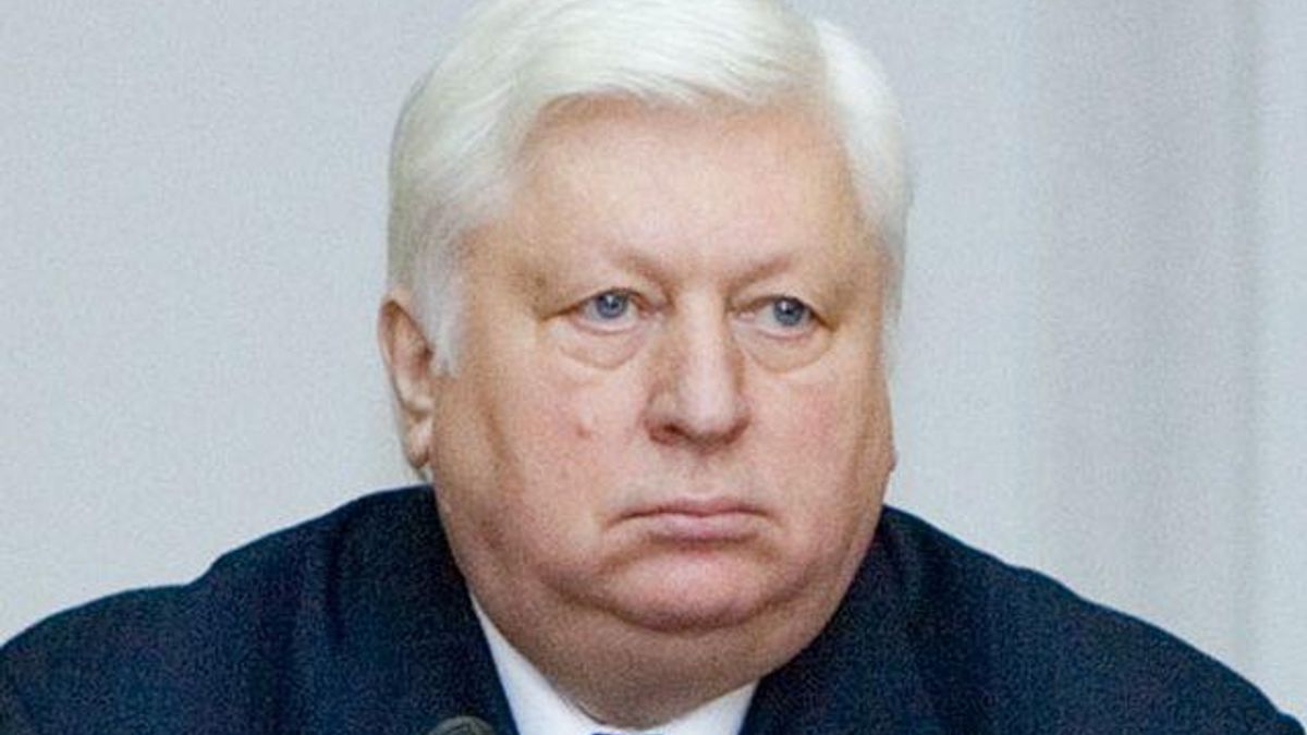 Генпрокурор назвав чотирьох підозрюваних у придушенні Майдану Генпрокурор назвав чотирьох підозрюваних у придушенні Майдану