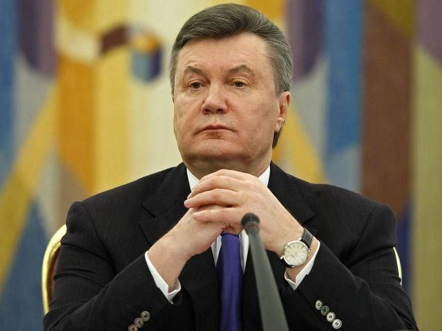 Янукович відсторонив Попова і заступника секретаря РНБО 