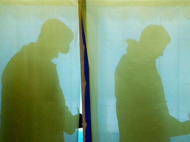 На 94-у окрузі зафіксували "каруселі". Міліція порушників не виявила На 94-у окрузі зафіксували "каруселі". Міліція порушників не виявила