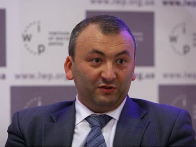 У "Борисполі" затримали українського дипломата У "Борисполі" затримали українського дипломата