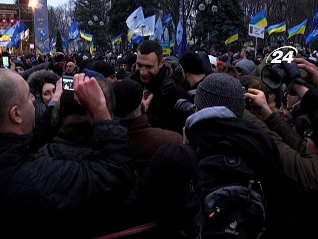 Виталий Кличко посетил Антимайдан