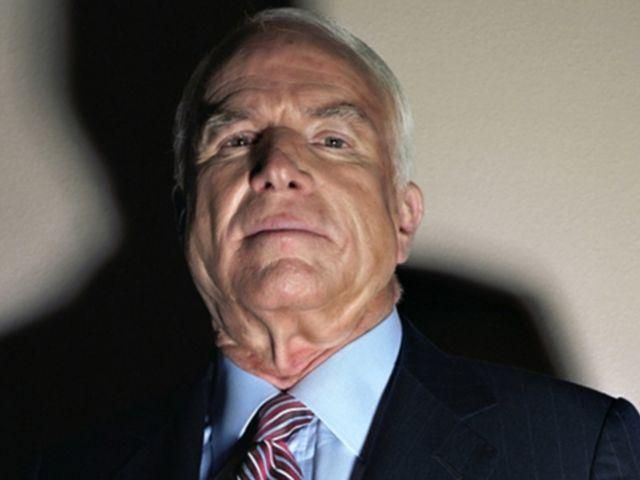 Сенатор Маккейн не исключает санкций США в отношении Украины Сенатор Маккейн не исключает санкций США в отношении Украины