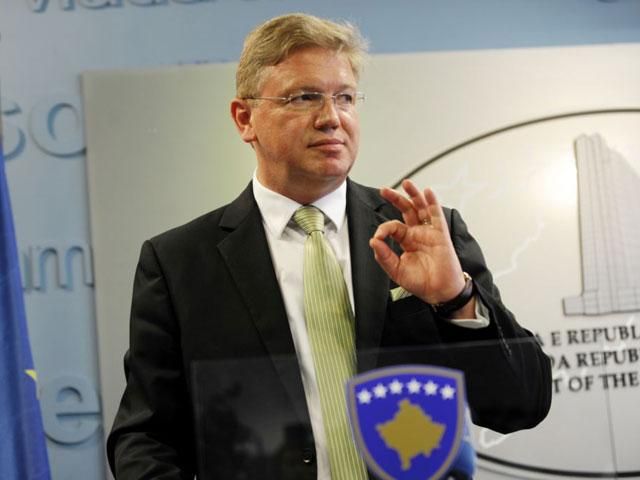 Фюле підтримав відносини України з Росією Фюле підтримав відносини України з Росією