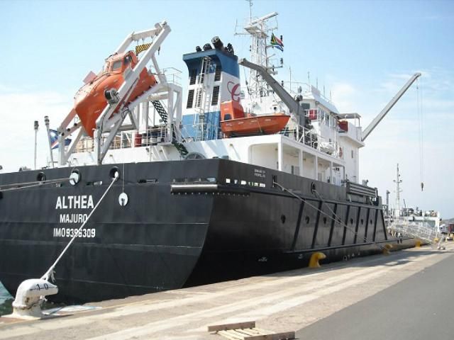 Возле берегов Нигерии пираты взяли в заложники украинца, - МИД