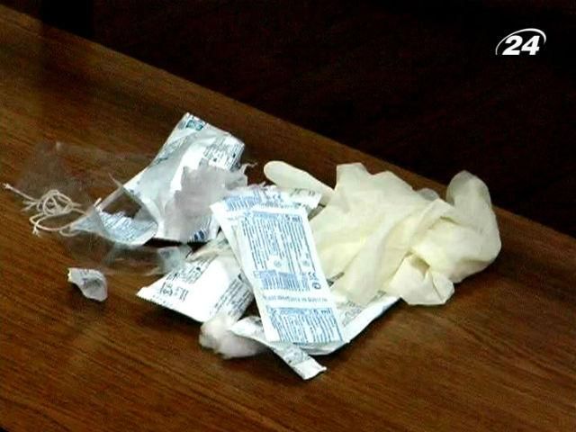 У Полтаві пенсіонер почав стріляти у залі суду У Полтаві пенсіонер почав стріляти у залі суду