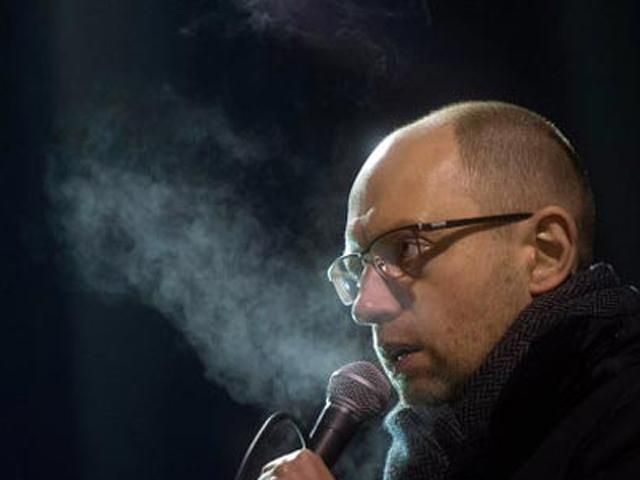 Осталось собрать 3 подписи под отставкой правительства Азарова, - Яценюк Осталось собрать 3 подписи под отставкой правительства Азарова, - Яценюк