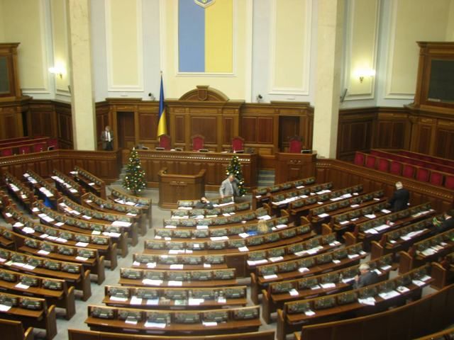 Правительство внесло в парламент проект госбюджета на 2014 год, - УНН