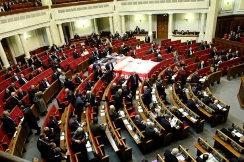 У Раді ще немає проекту держбюджету на наступний рік У Раді ще немає проекту держбюджету на наступний рік