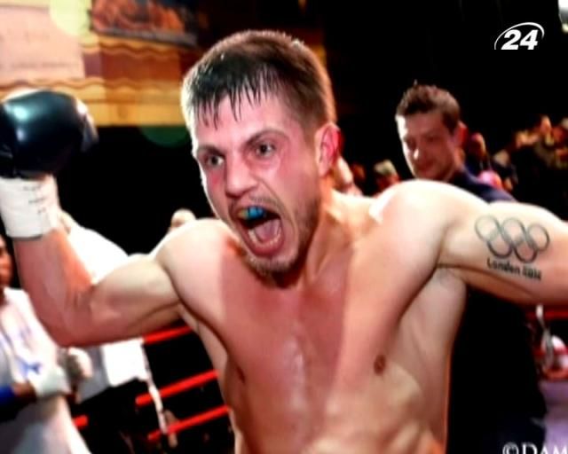 Бокс. Хитров вдало дебютував на професійному рингу Бокс. Хитров вдало дебютував на професійному рингу