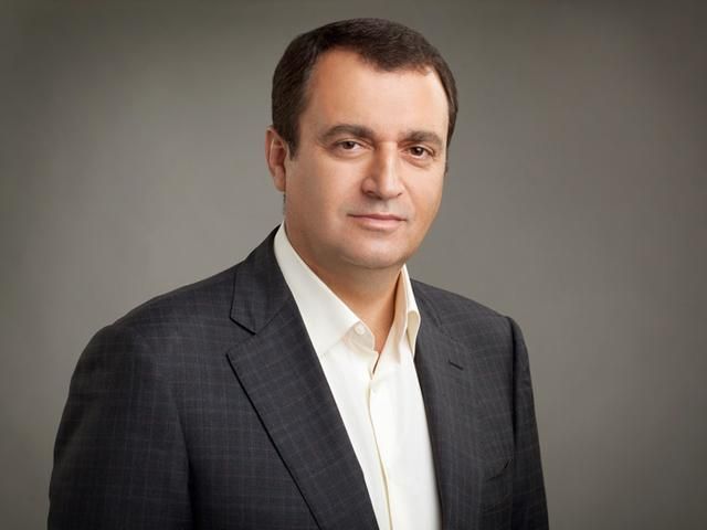 Регіонал Мельниченко вийшов з фракції Партії регіонів Регіонал Мельниченко вийшов з фракції Партії регіонів