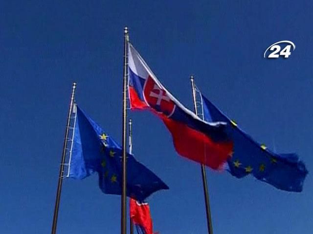 Словаки будут выбирать президента в следующем году Словаки будут выбирать президента в следующем году