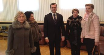 Жінки-депутати закликали Захарченка піти у відставку 