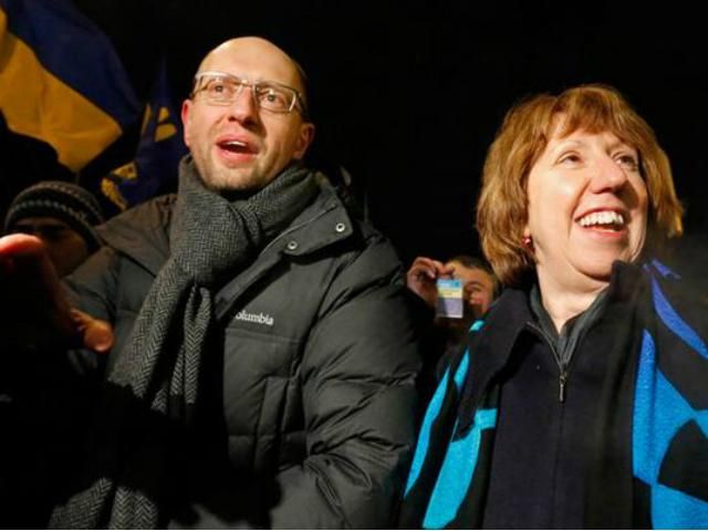 Завтра Евромайдан приедут российские оппозиционеры и депутат ЕП Завтра Евромайдан приедут российские оппозиционеры и депутат ЕП