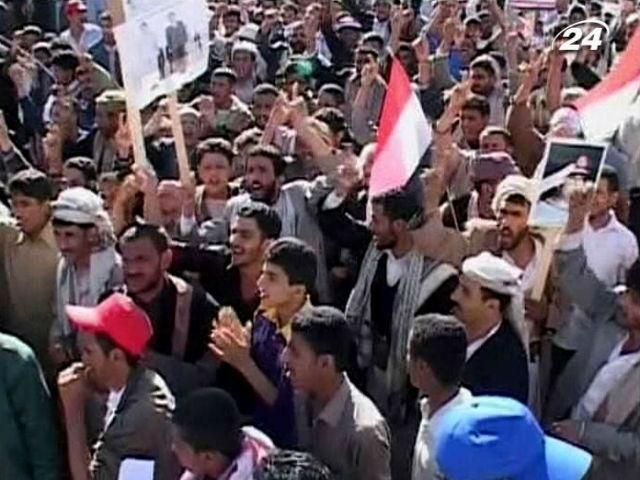 З однієї іскри розгорілося полум’я - Арабська весна охопила весь Близький Схід З однієї іскри розгорілося полум’я - Арабська весна охопила весь Близький Схід