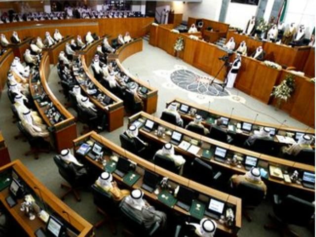 Правительство Кувейта подало в отставку в связи с политическим кризисом Правительство Кувейта подало в отставку в связи с политическим кризисом