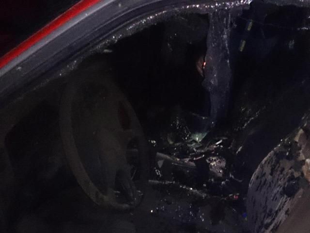 Еще одну машину харьковского Евромайдана повредили сегодня ночью (Фото)