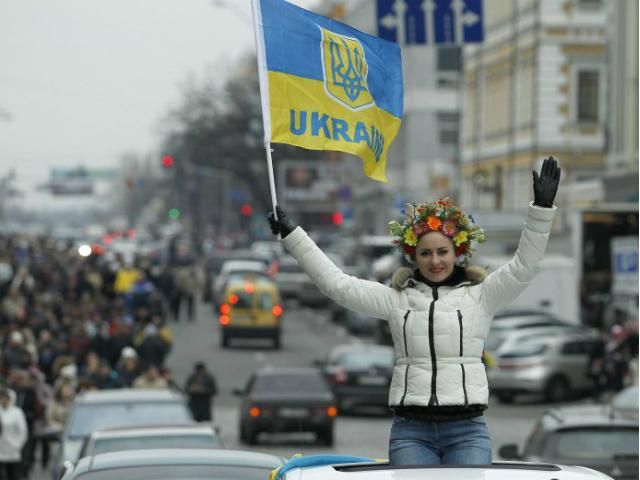 Всі охочі можуть записатися у ВО "Майдан" Всі охочі можуть записатися у ВО "Майдан"