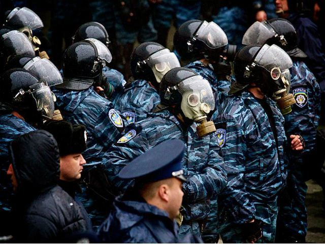 Активист Евромайдана умер от пневмонии, а не от избиения "Беркутом", - милиция