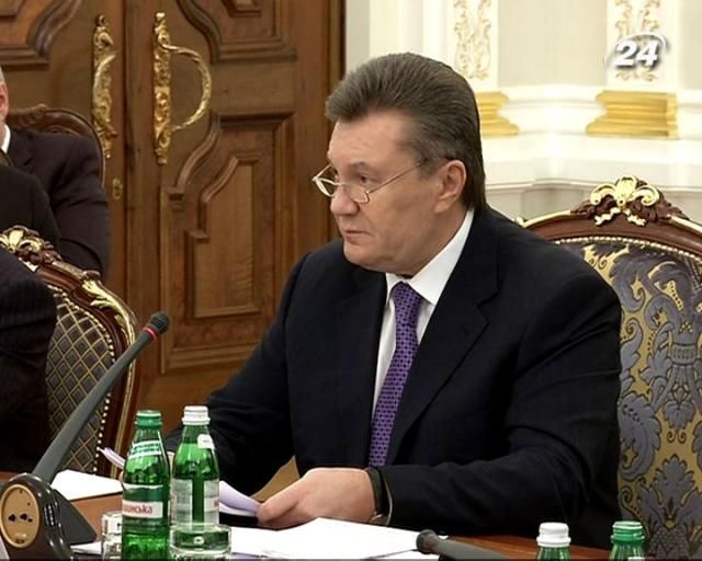 Президент требует список чиновников и министров на увольнение Президент требует список чиновников и министров на увольнение