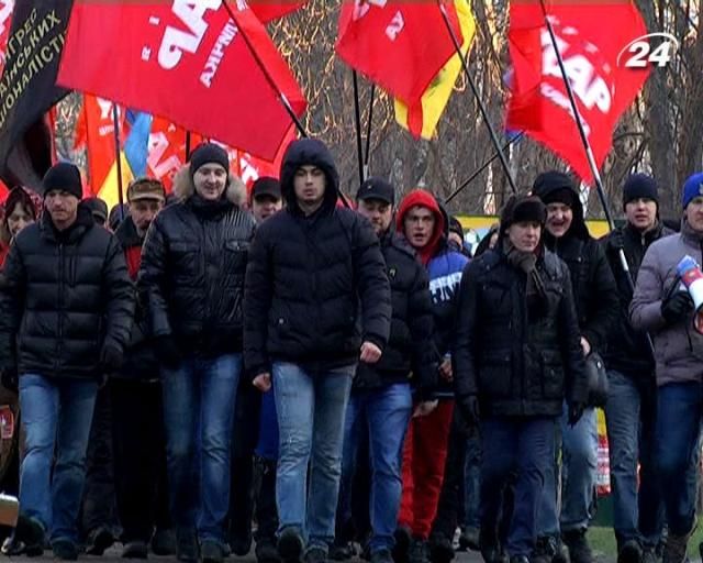 Затягуючи слідство у справі Чорновол влада ще більше віддаляється від ЄС, - експерт - 26 грудня 2013 - Телеканал новин 24