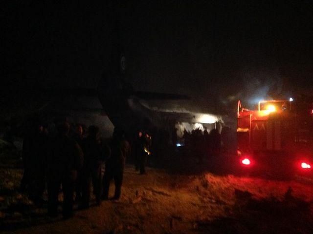 Появились версии падения самолета под Иркутском Появились версии падения самолета под Иркутском