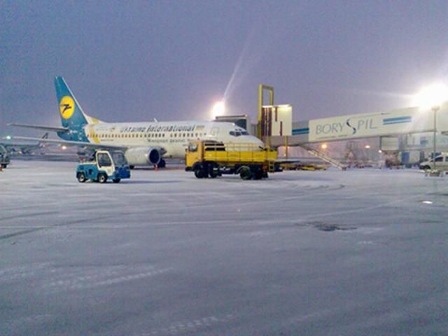 На новорічні свята будуть додаткові рейси літаків На новорічні свята будуть додаткові рейси літаків