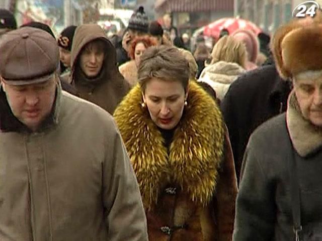 Українці не вірять, що Росія здешевила газ задля хороших стосунків Українці не вірять, що Росія здешевила газ задля хороших стосунків