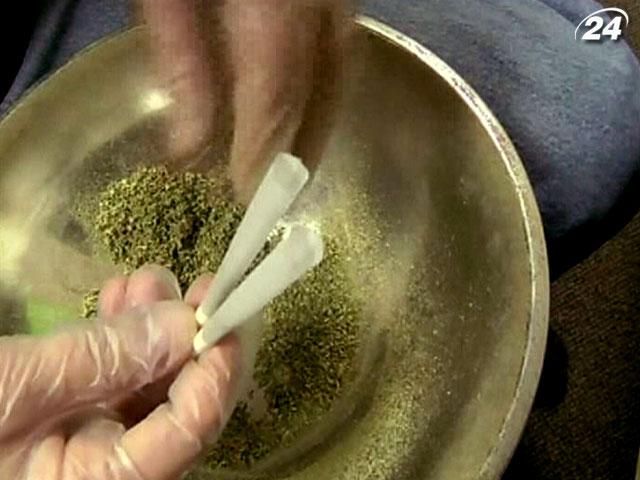 У Колорадо та Вашингтоні легалізують марихуану