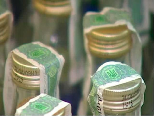 Від сьогодні підвищується акциз на алкоголь та тютюн Від сьогодні підвищується акциз на алкоголь та тютюн