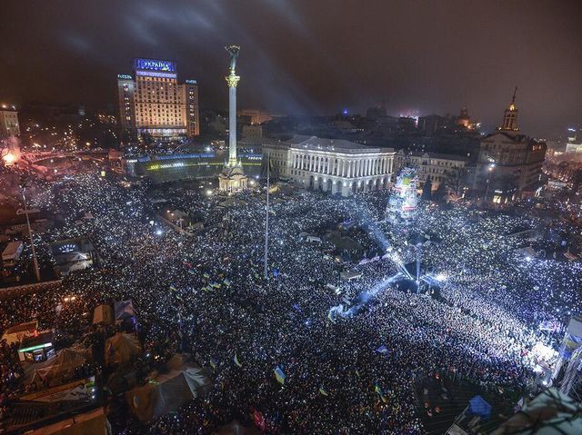 В Захарченко сделали вид, что в новогоднюю ночь на Майдане ничего не происходило 