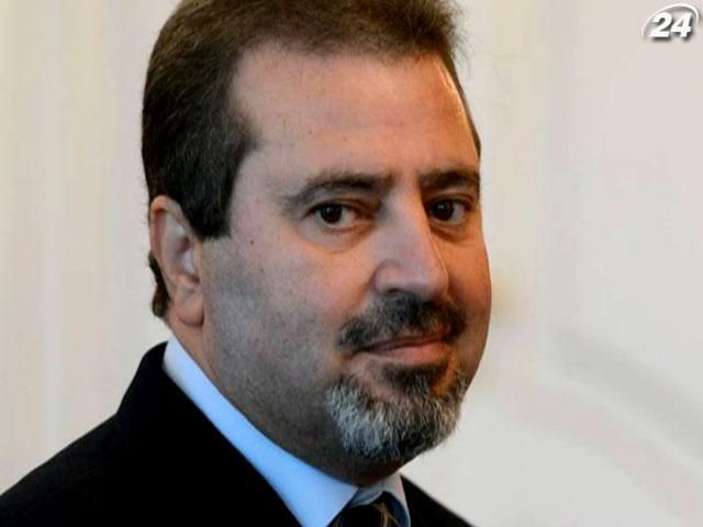 Сейф, що вибухнув в резиденції посла Палестини, не відкривали 20 років Сейф, що вибухнув в резиденції посла Палестини, не відкривали 20 років