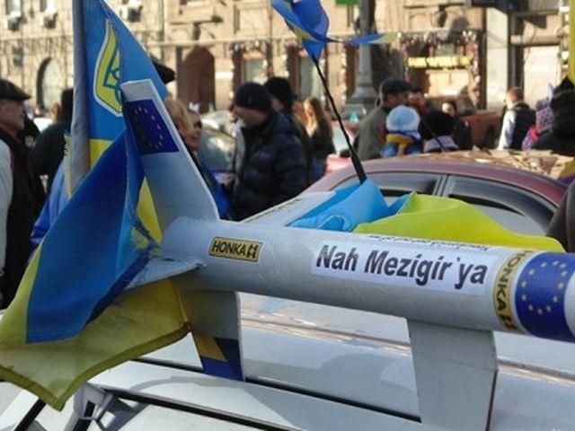 Юристи запевняють, що ДАІ не має права приходити додому до автомайданівців Юристи запевняють, що ДАІ не має права приходити додому до автомайданівців