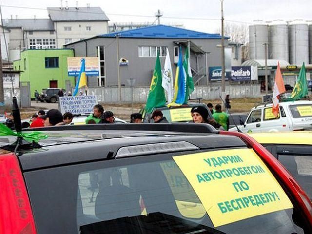 У ДАІ кажуть, що можуть навідуватися до людей додому і запрошувати "на співбесіди" У ДАІ кажуть, що можуть навідуватися до людей додому і запрошувати "на співбесіди"