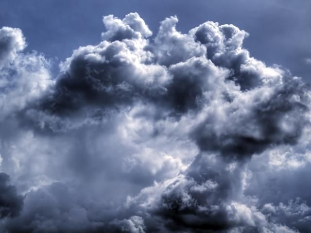 Завтра в Украине тепло, но облачно Завтра в Украине тепло, но облачно