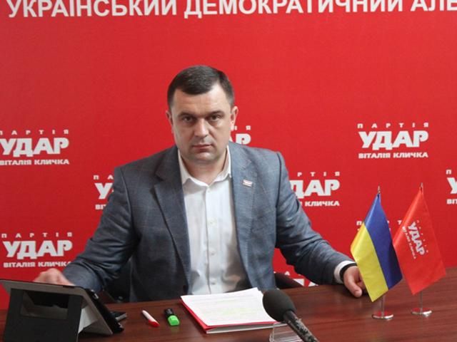 Избиение Ильенко - это очередная "кровавая метка" от власти, - УДАРовец Избиение Ильенко - это очередная "кровавая метка" от власти, - УДАРовец