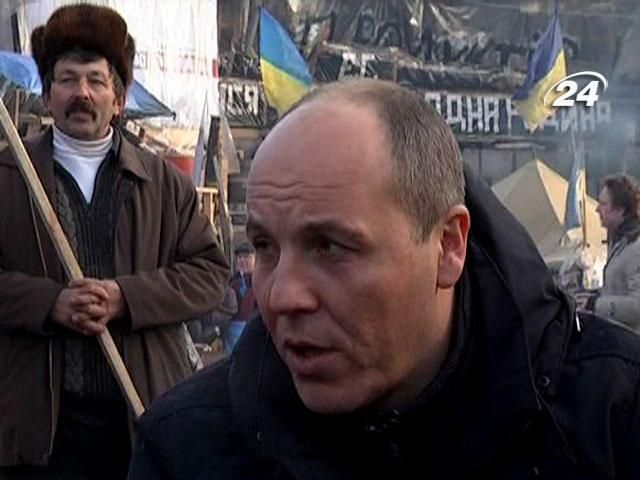 Самоорганизация Майдана демонстрирует чудеса, - Андрей Парубий Самоорганизация Майдана демонстрирует чудеса, - Андрей Парубий