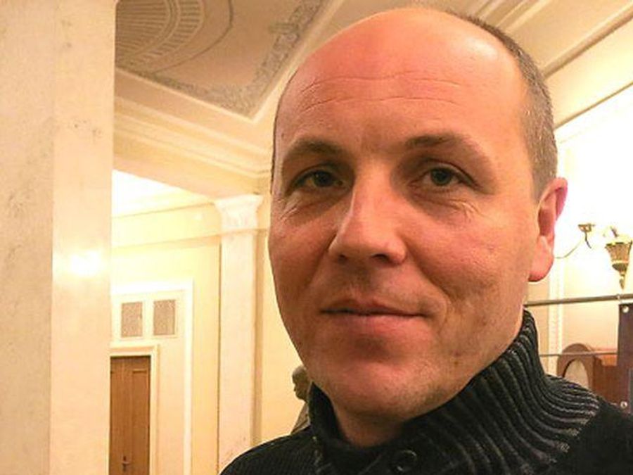 Парубий знает о 200 "титушках", которые тренируются в Киеве Парубий знает о 200 "титушках", которые тренируются в Киеве