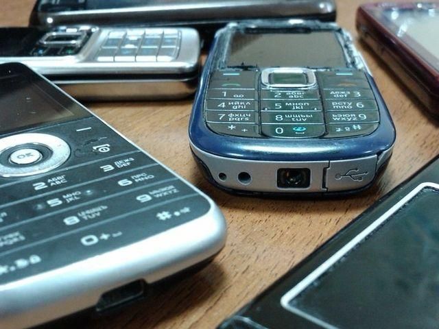 На Майдане задержали мужчину, который украл около полусотни вещей активистов На Майдане задержали мужчину, который украл около полусотни вещей активистов