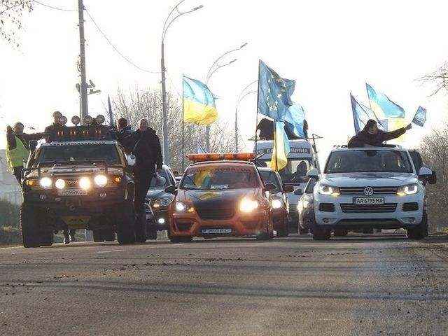 Автомайдан просит определиться с единым оппозиционным кандидатом Автомайдан просит определиться с единым оппозиционным кандидатом