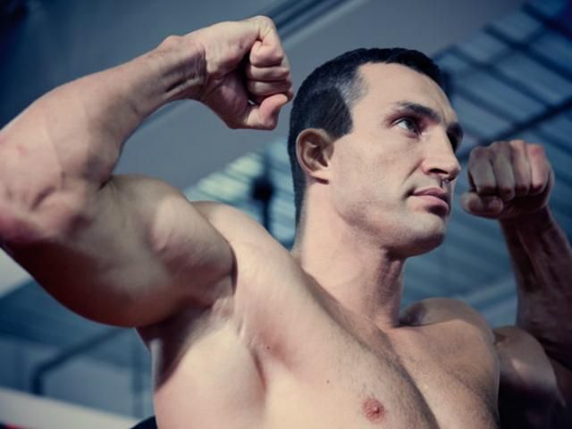 Бій Кличко-Леапаі відбудеться у квітні